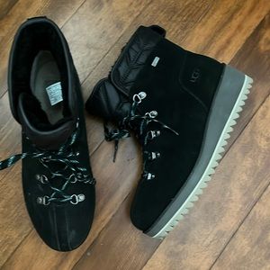 Ugg platform boots